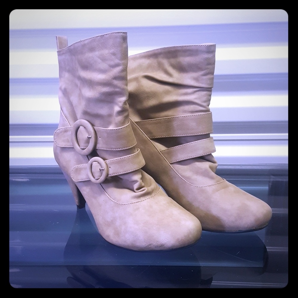 Beige Ankle Boot